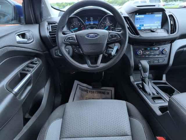 Used 2018 Ford Escape SE with VIN 1FMCU0GD8JUC69346 for sale in Sylvania, OH