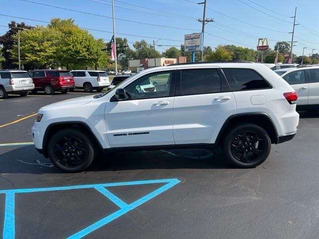 Used 2018 Jeep Grand Cherokee Upland with VIN 1C4RJFAG6JC501798 for sale in Sylvania, OH