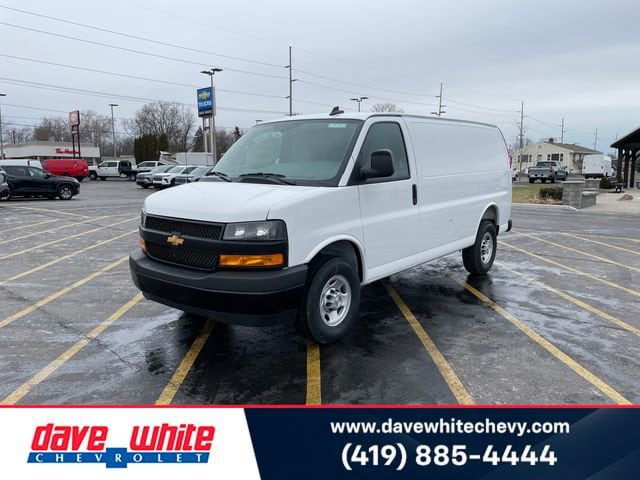 2025 Chevrolet Express Cargo Work Van's photo
