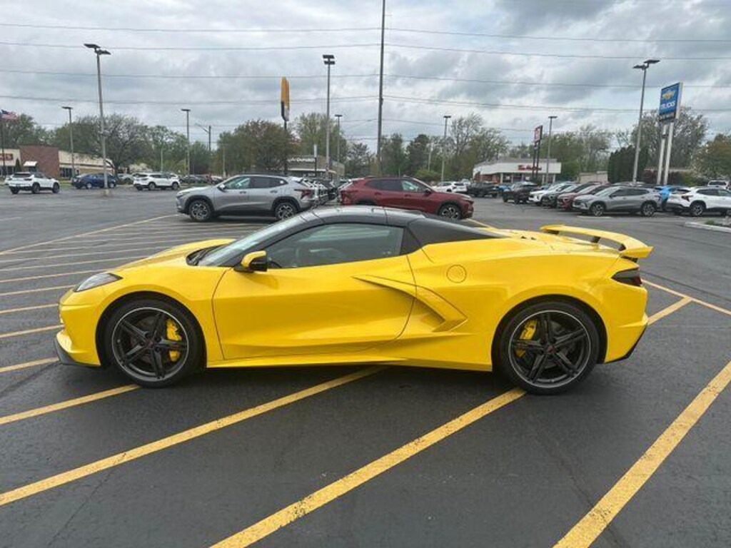New 2025 Chevrolet Corvette Stingray 2LT Convertible