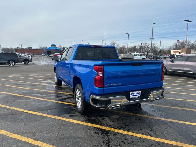 2025 Chevrolet Silverado 1500 LT photo 3