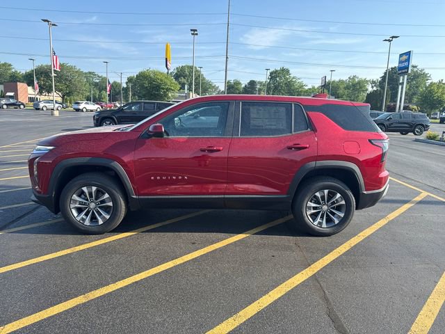2026 Chevrolet Equinox LT photo 2