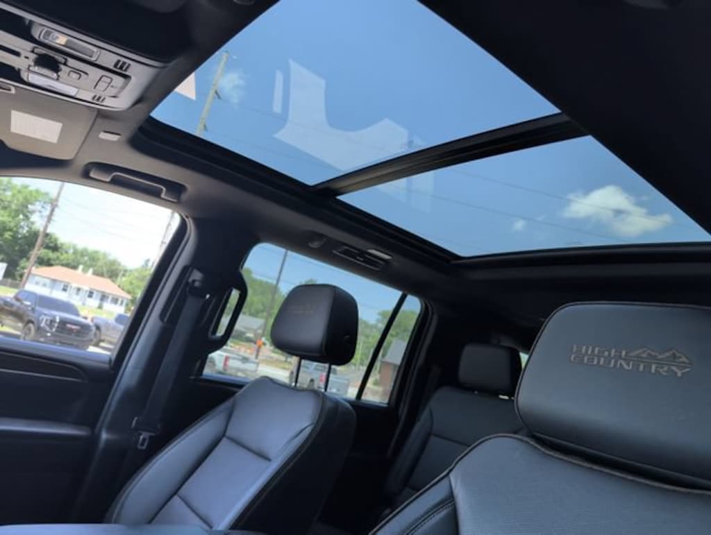 Used 2024 Chevrolet Suburban High Country SUV