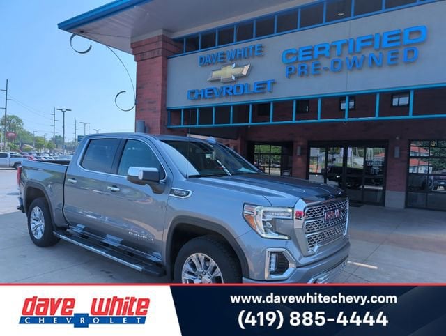 2022 GMC Sierra 4WD Crew Cab Short Box Denali's photo