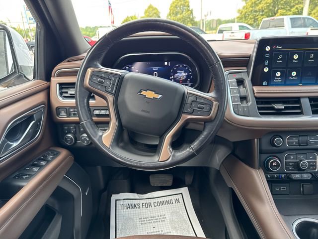 2022 Chevrolet Suburban High Country photo 3