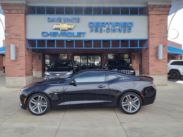 Used 2017 Chevrolet Camaro 2LT with VIN 1G1FD1RS8H0108170 for sale in Sylvania, OH