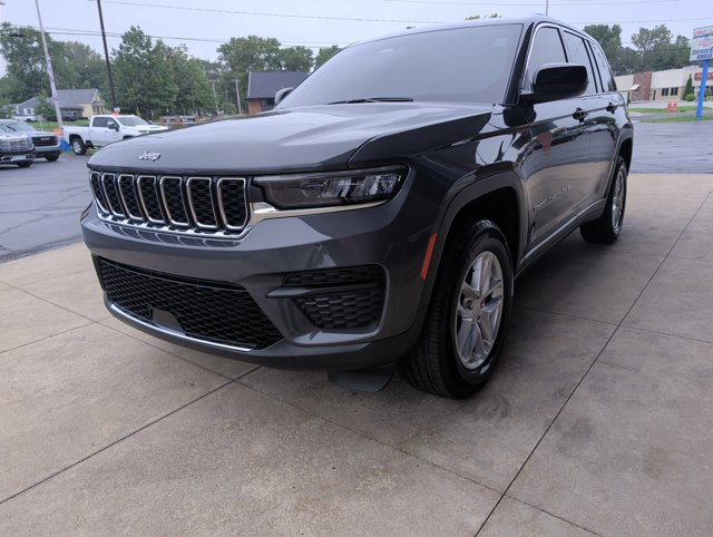 Used 2024 Jeep Grand Cherokee Laredo X 4x4 SUV