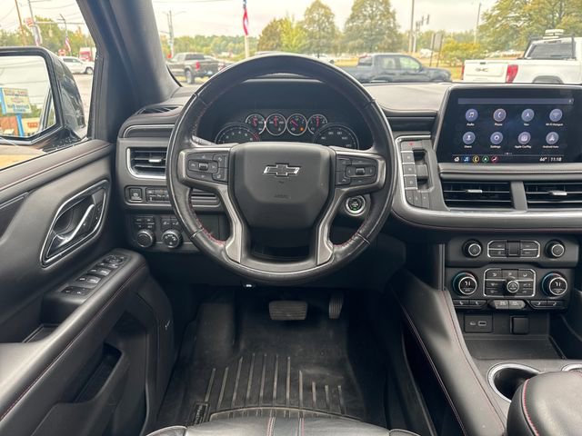 2021 Chevrolet Suburban RST photo 2
