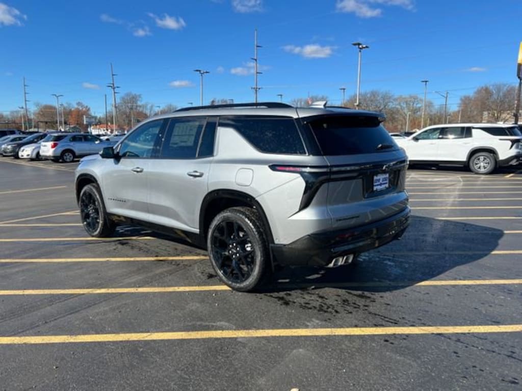 New 2026 Chevrolet Traverse RS SUV