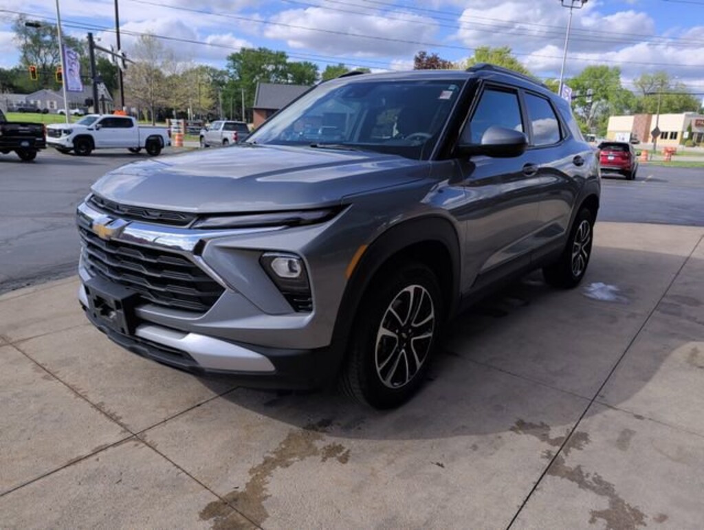 Used 2025 Chevrolet Trailblazer LT SUV