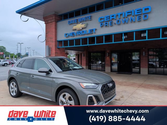 2023 Audi Q5 45 Premium Plus's photo