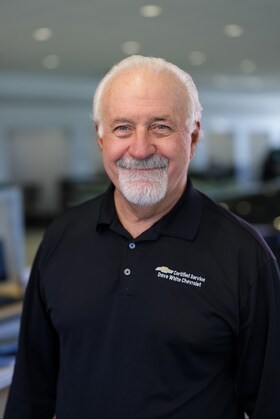 Staff member Jim Comiskey from ID_27efcfae7ec7