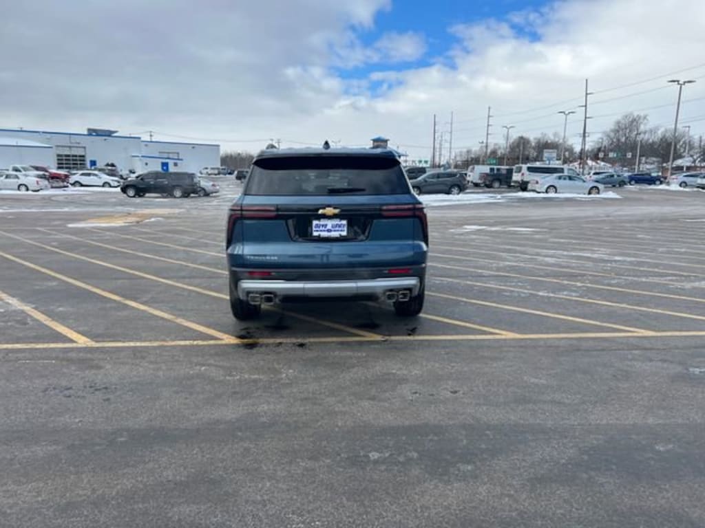 New 2026 Chevrolet Traverse LT SUV