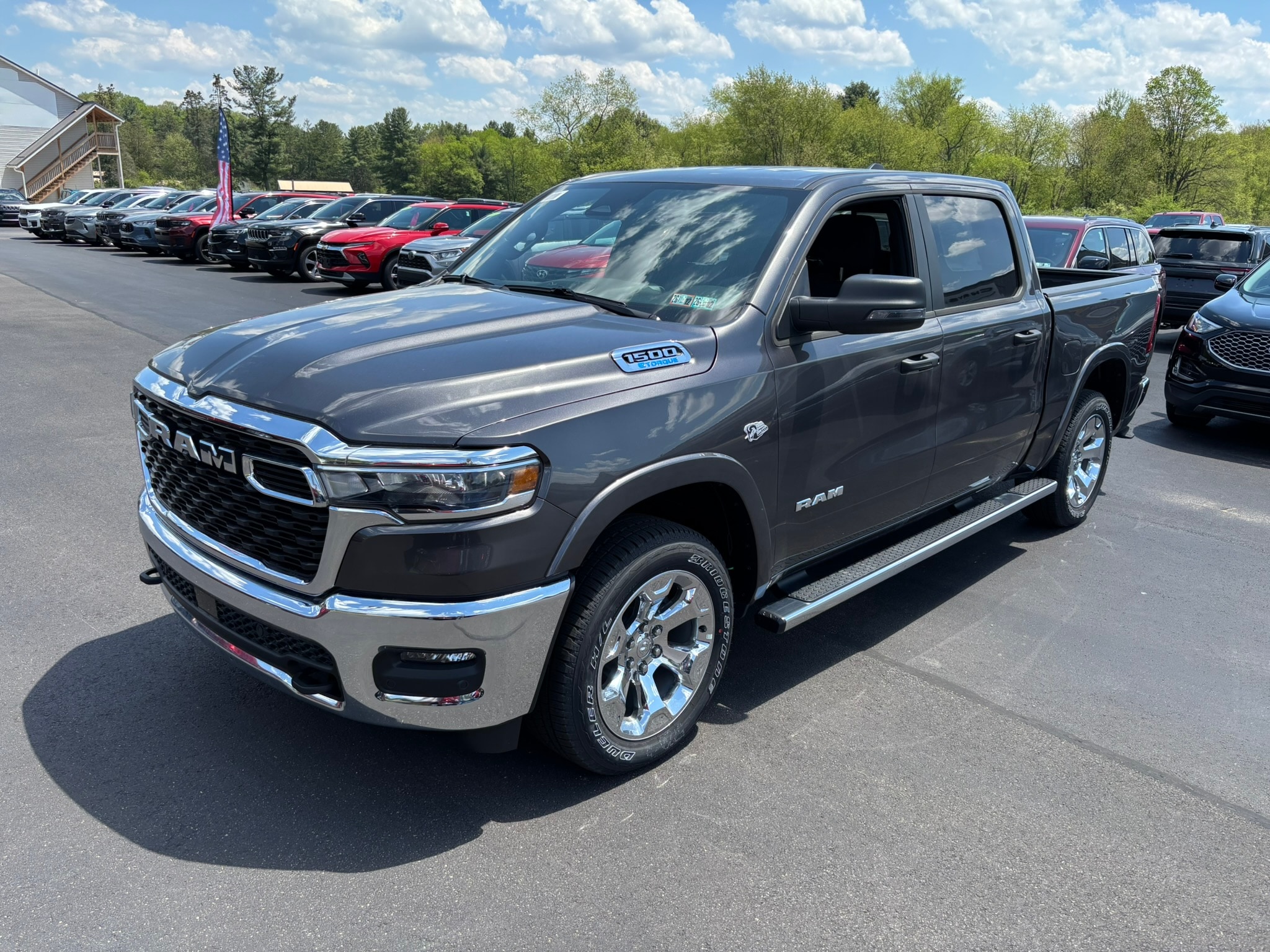 2026 RAM 1500 Big Horn/Lone Star 4x4 Crew Cab 5'7's photo
