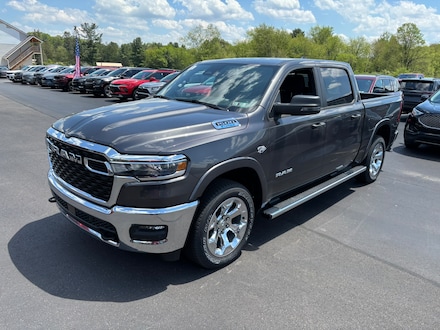2026 Ram 1500 BIG HORN CREW CAB 4X4 5'7 BOX Pickup