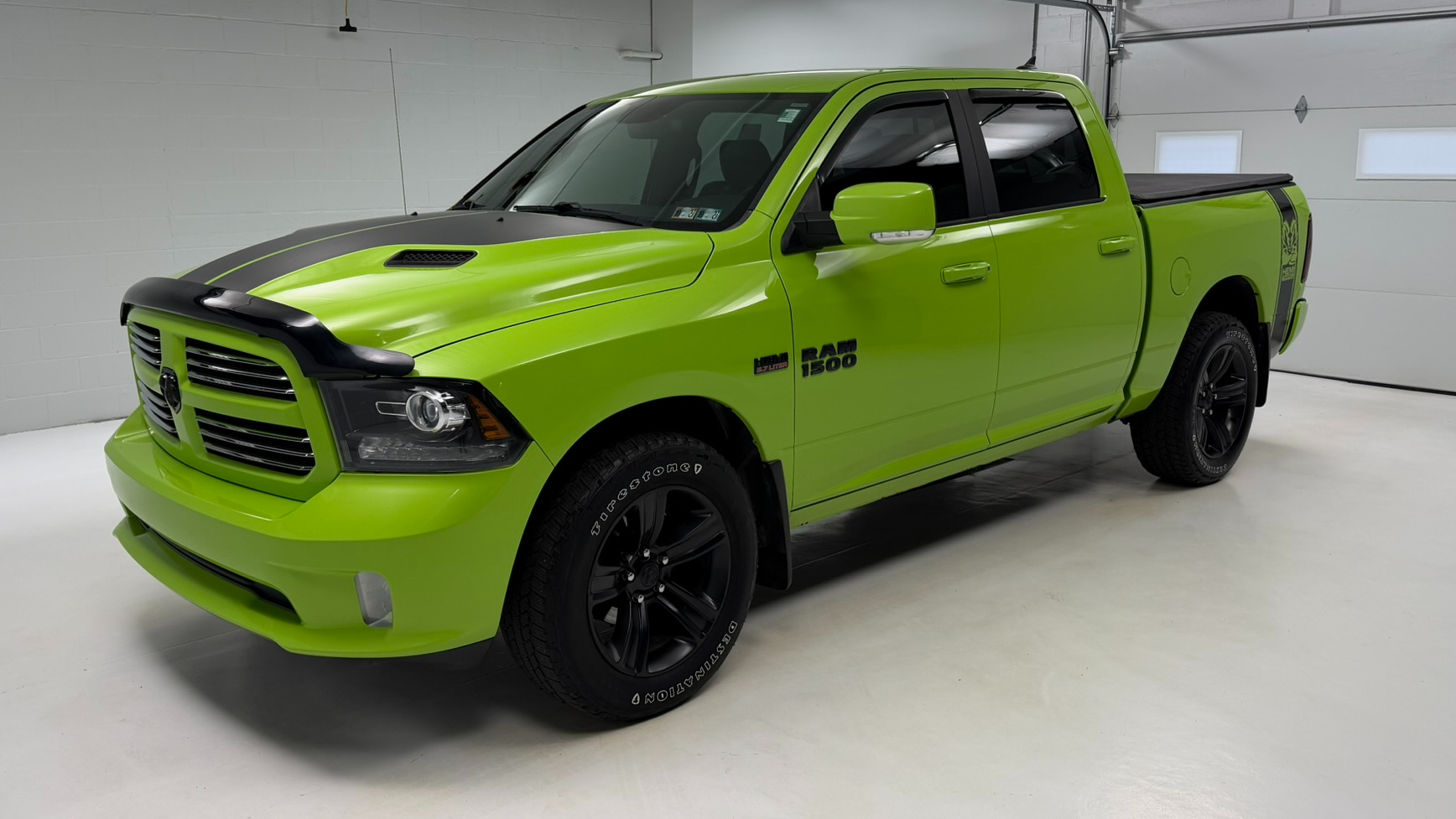 2017 RAM 1500 Pickup Sport