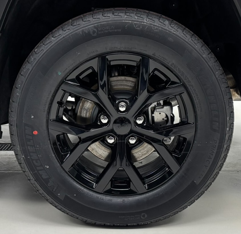 2026 Jeep Grand Cherokee Laredo - Photo 13