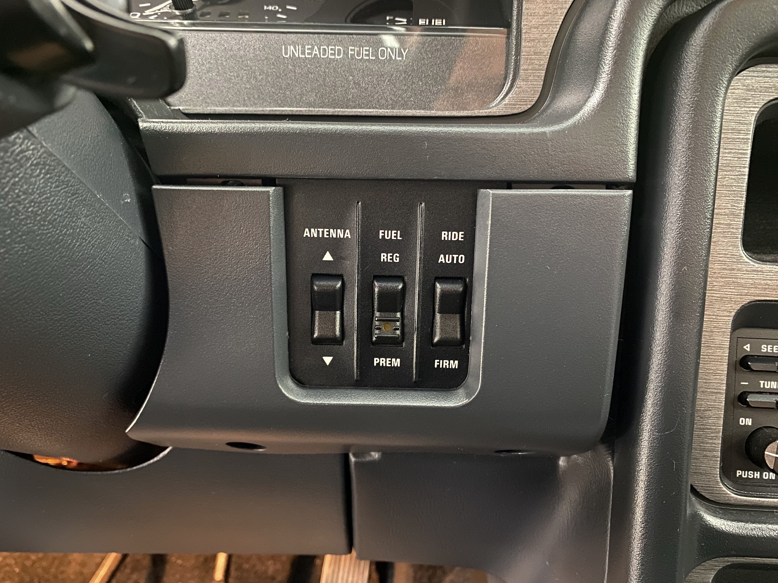 1987 Ford Thunderbird - Photo 136