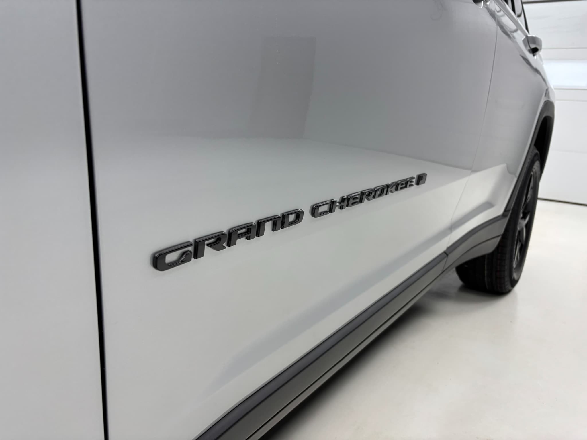 2026 Jeep Grand Cherokee Laredo - Photo 11