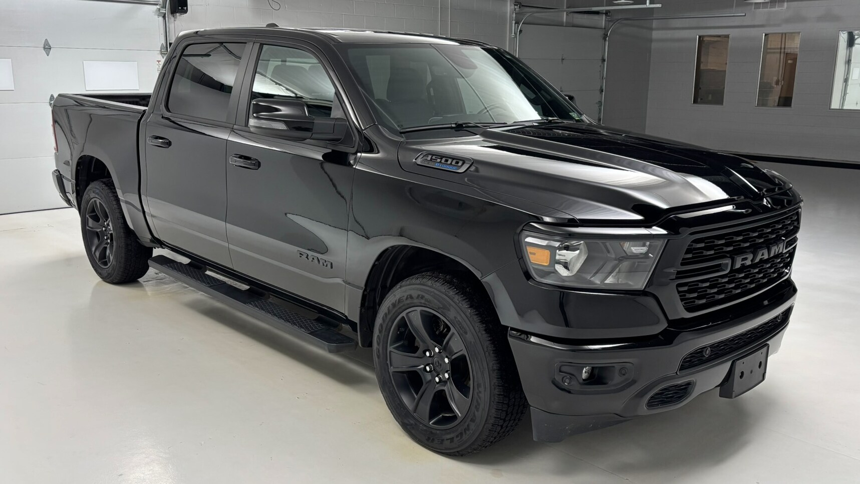 2023 Ram 1500 Big Horn photo 3