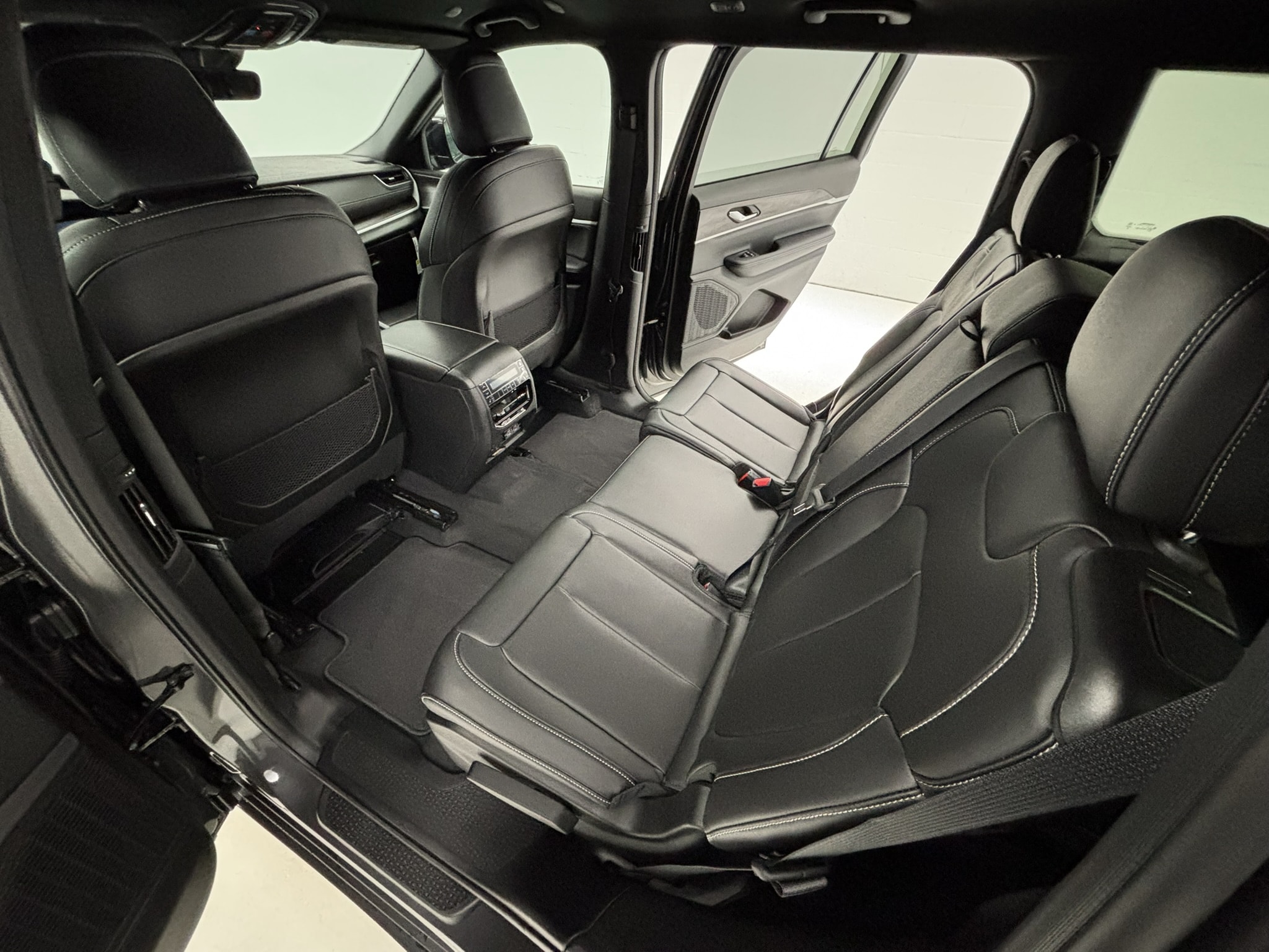 2025 Jeep Grand Cherokee L Limited - Photo 42