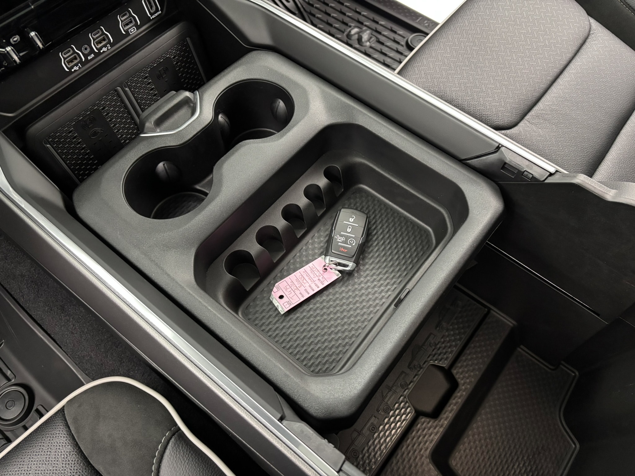2026 RAM 1500 Laramie - Photo 32