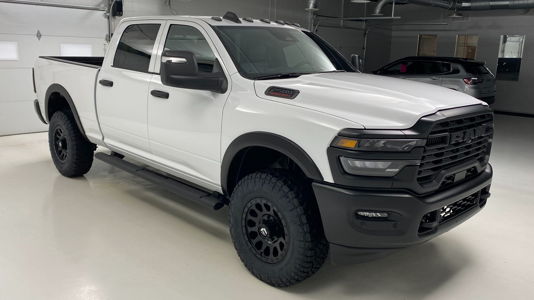 2025 Ram 2500 Tradesman photo 3