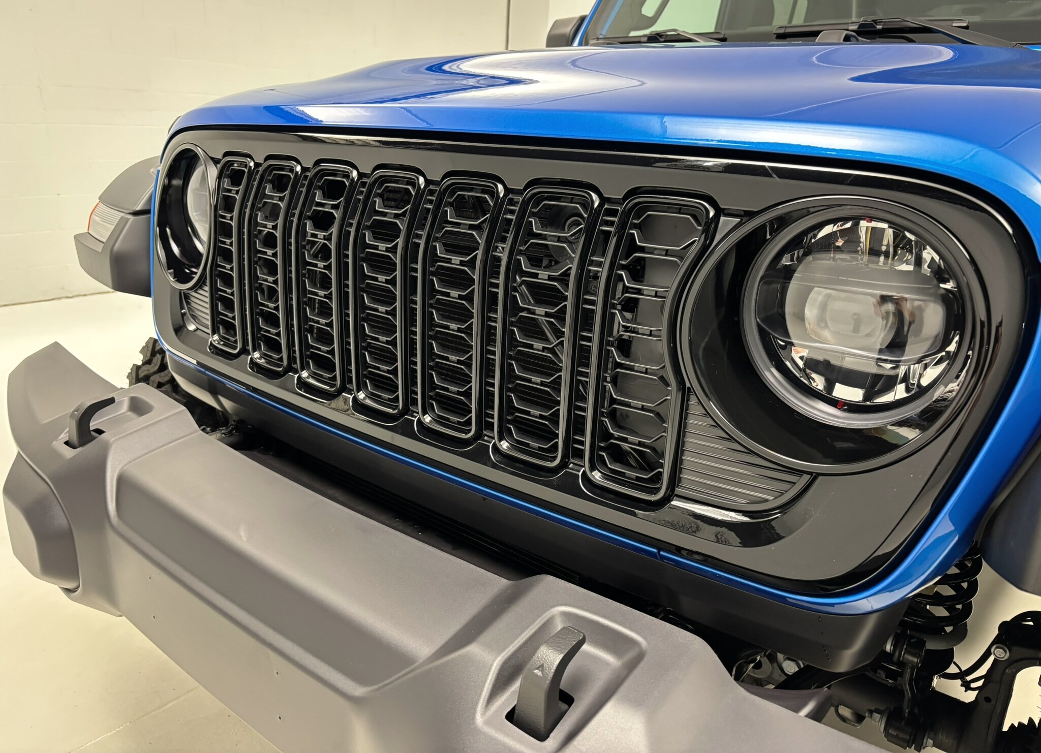 2026 Jeep Wrangler 4-Door Willys - Photo 9