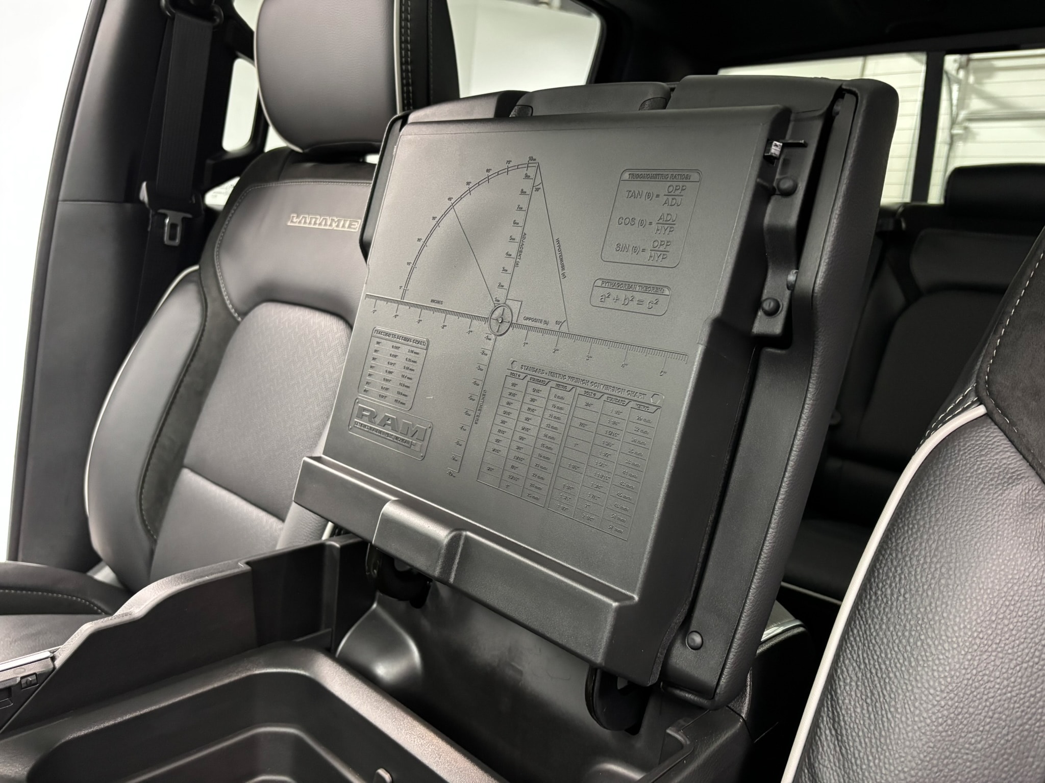 2026 RAM 1500 Laramie - Photo 46