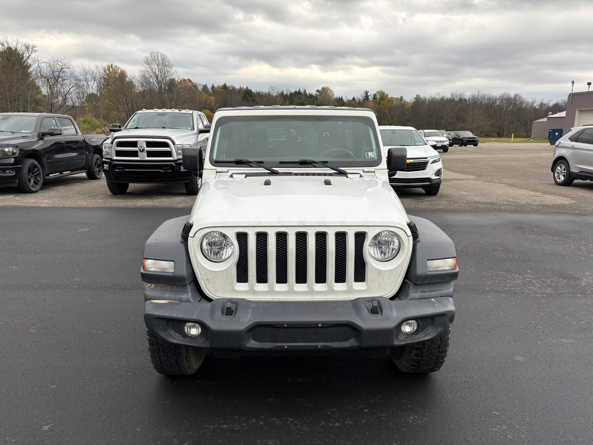 2018 Jeep Wrangler Unlimited Sport S photo 2