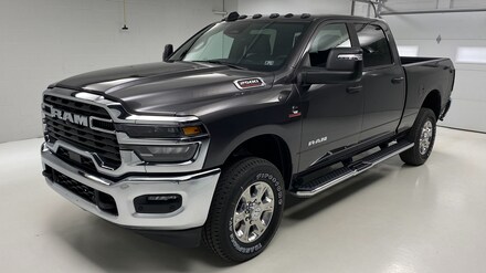 2025 Ram 2500 BIG HORN CREW CAB 4X4 6'4 BOX Pickup