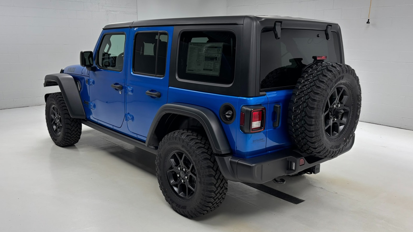 2026 Jeep Wrangler 4-Door Willys - Photo 7