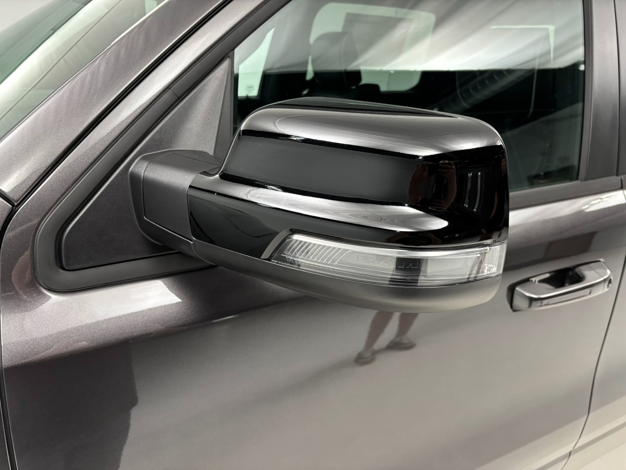 2026 RAM 1500 Laramie - Photo 18