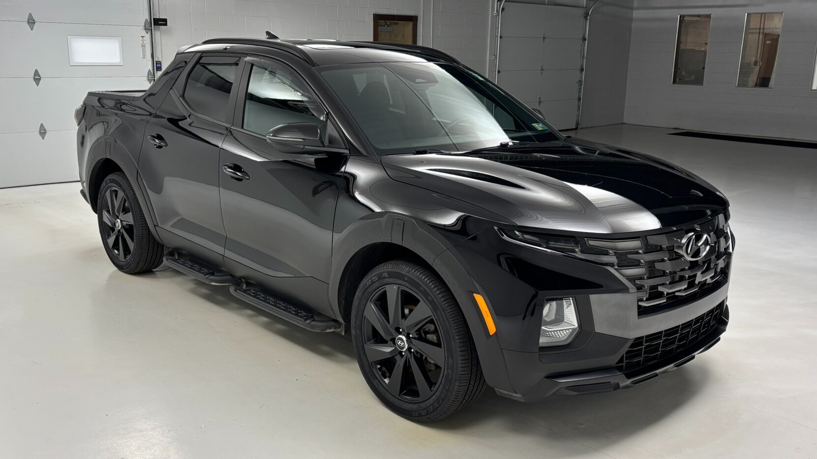 2023 Hyundai Santa Cruz Night photo 3