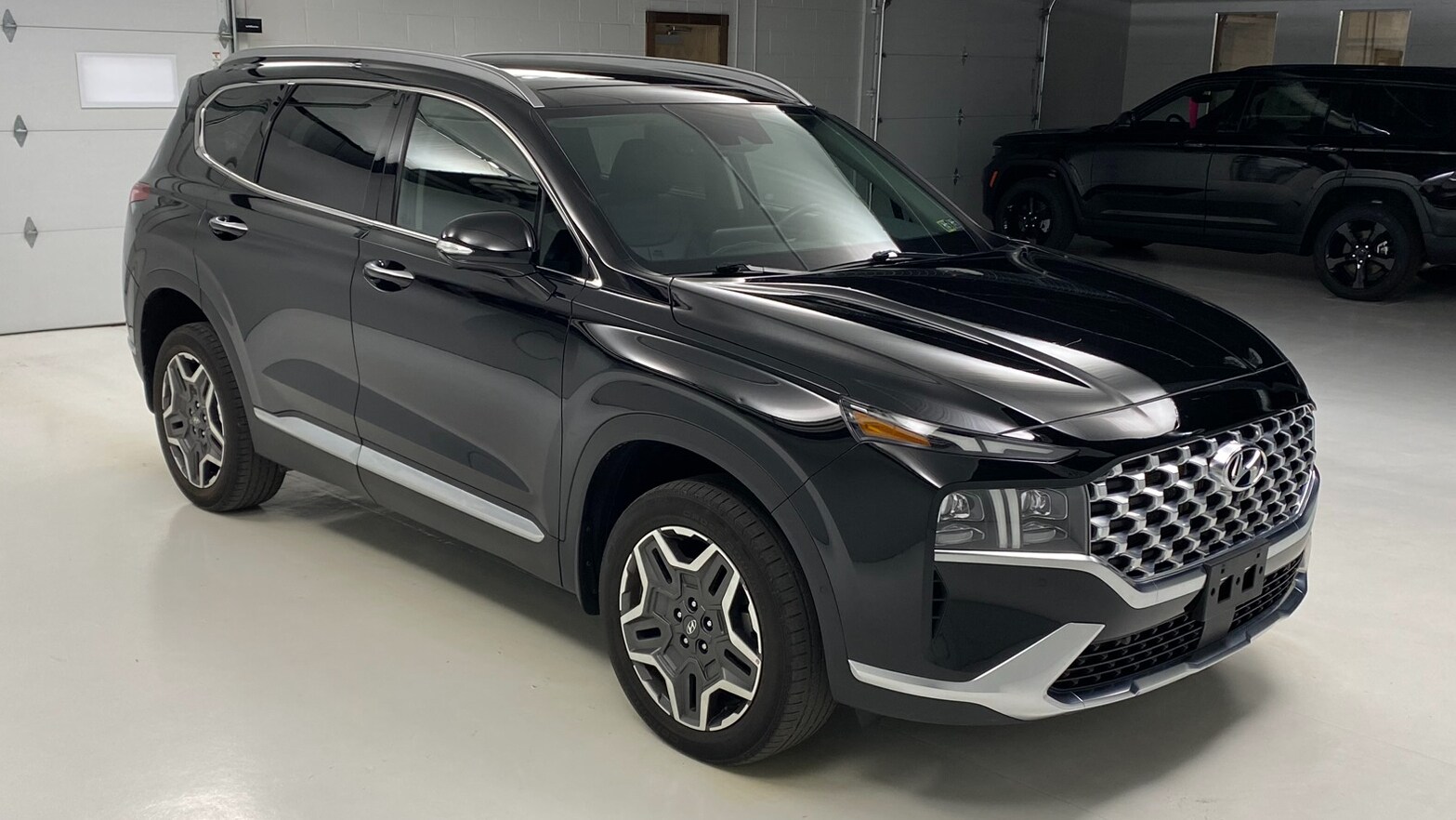 2022 Hyundai Santa Fe Limited photo 3