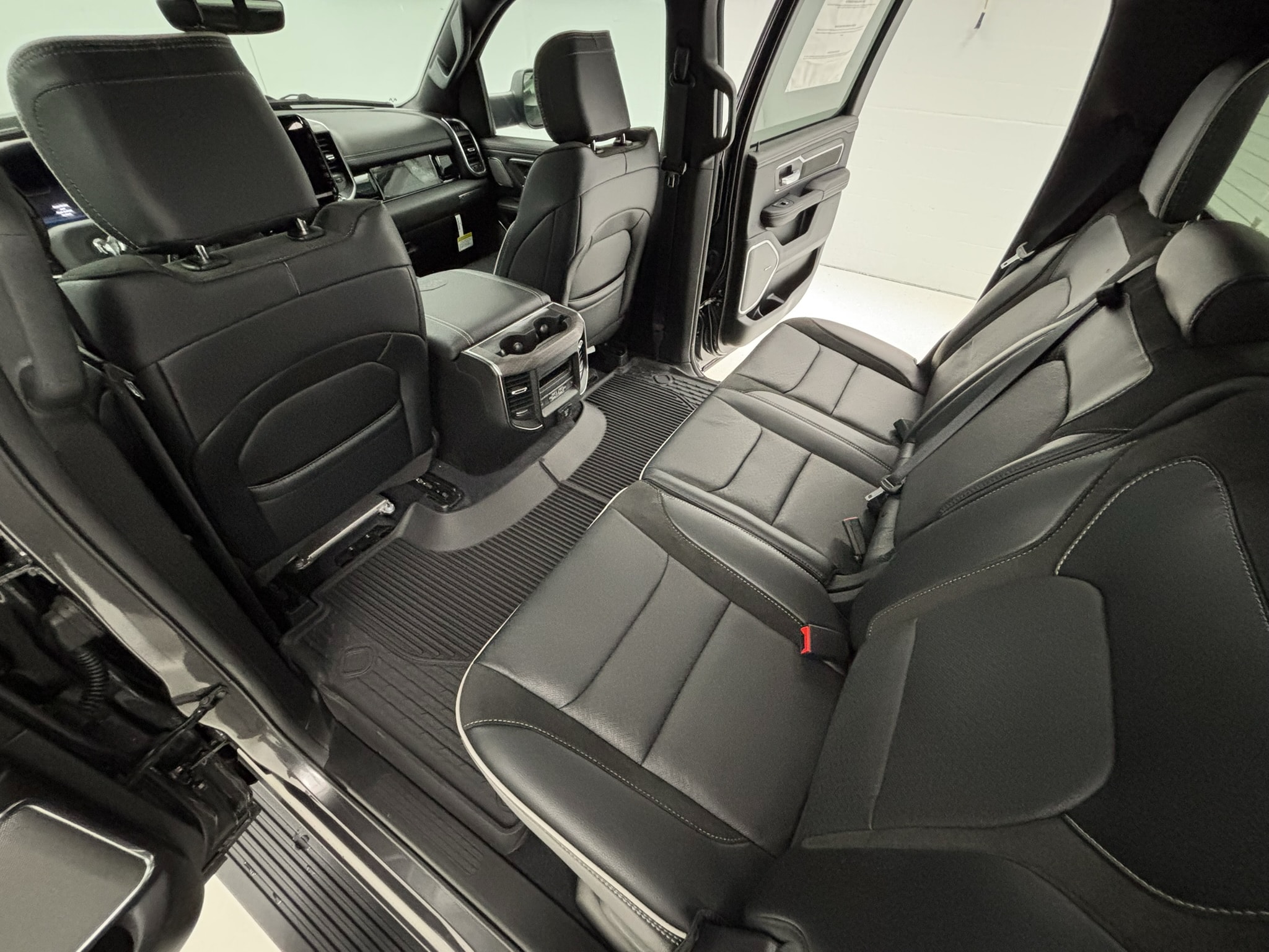 2026 RAM 1500 Laramie - Photo 51
