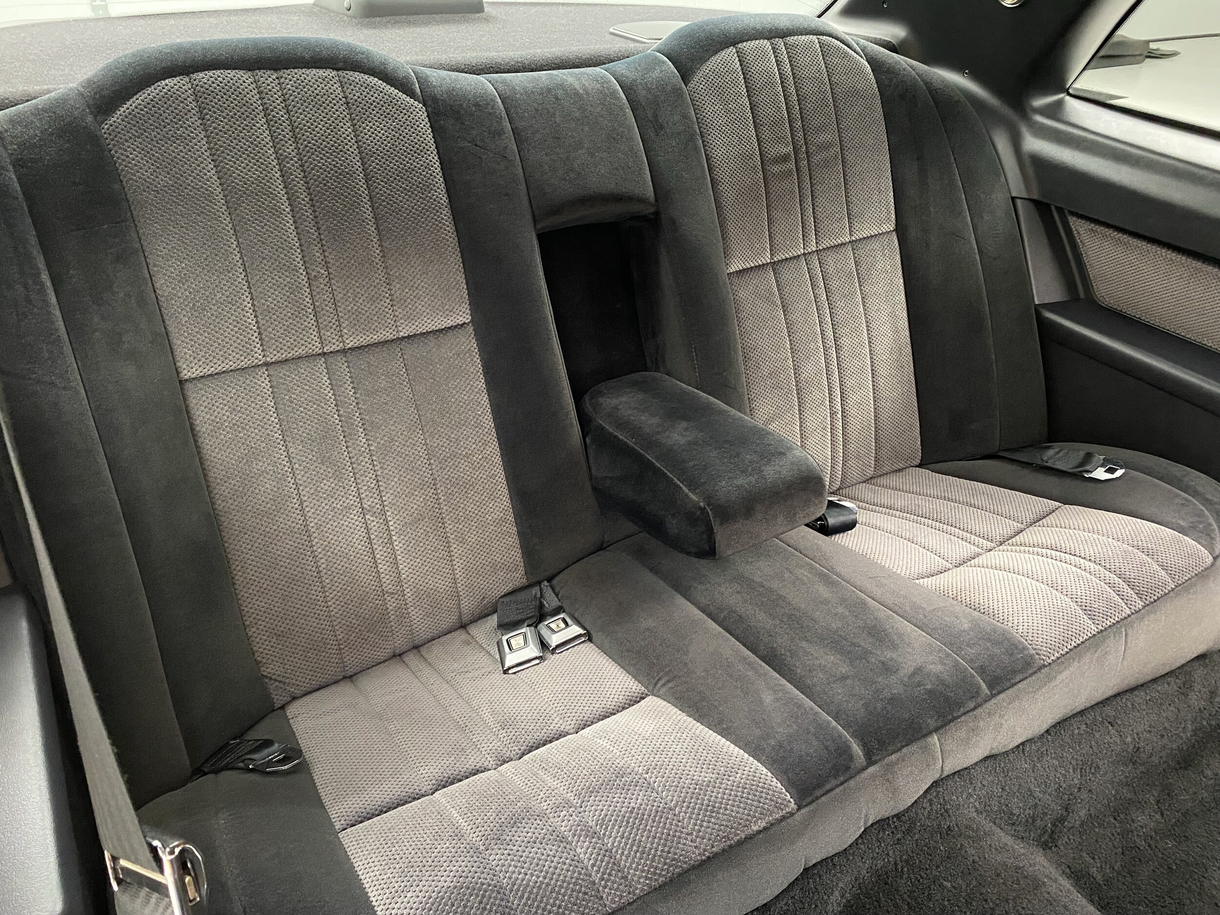 1987 Ford Thunderbird - Photo 108