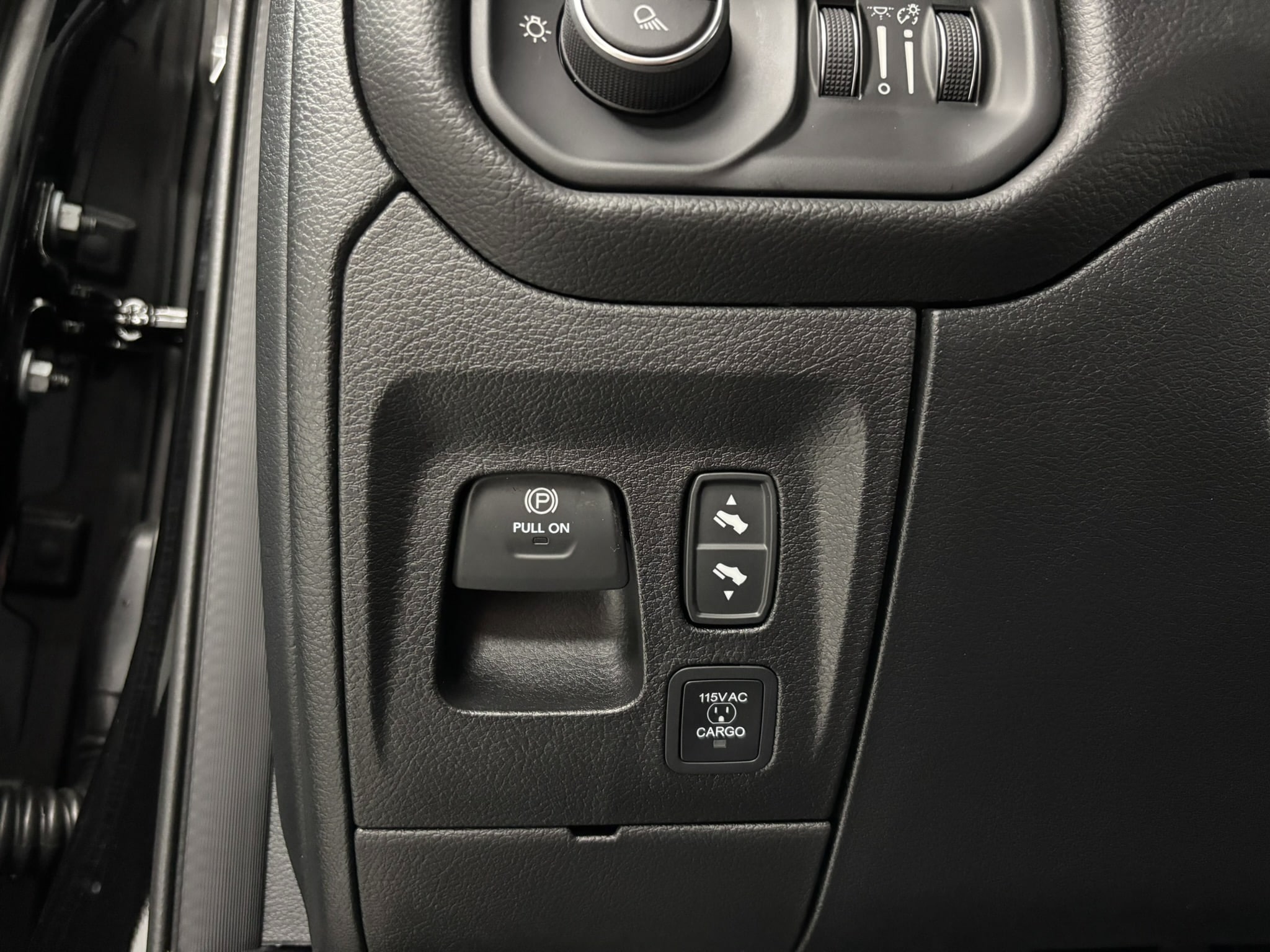 2026 RAM 1500 Laramie - Photo 48