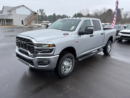 2026 Ram 2500 TRADESMAN CREW CAB 4X4 6'4 BOX Pickup