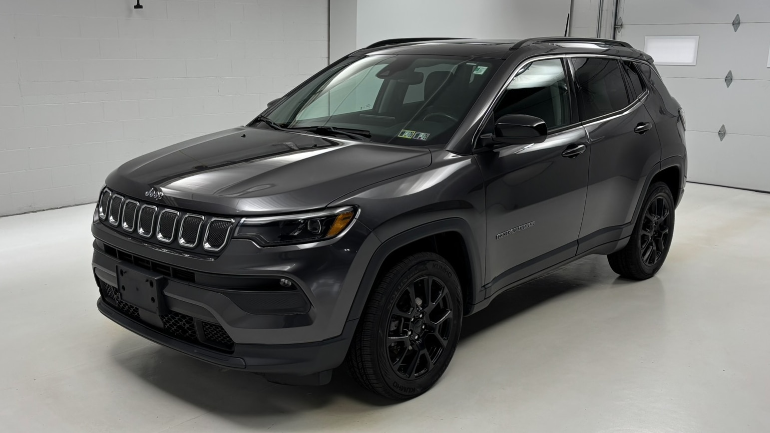 2022 Jeep Compass Latitude Lux