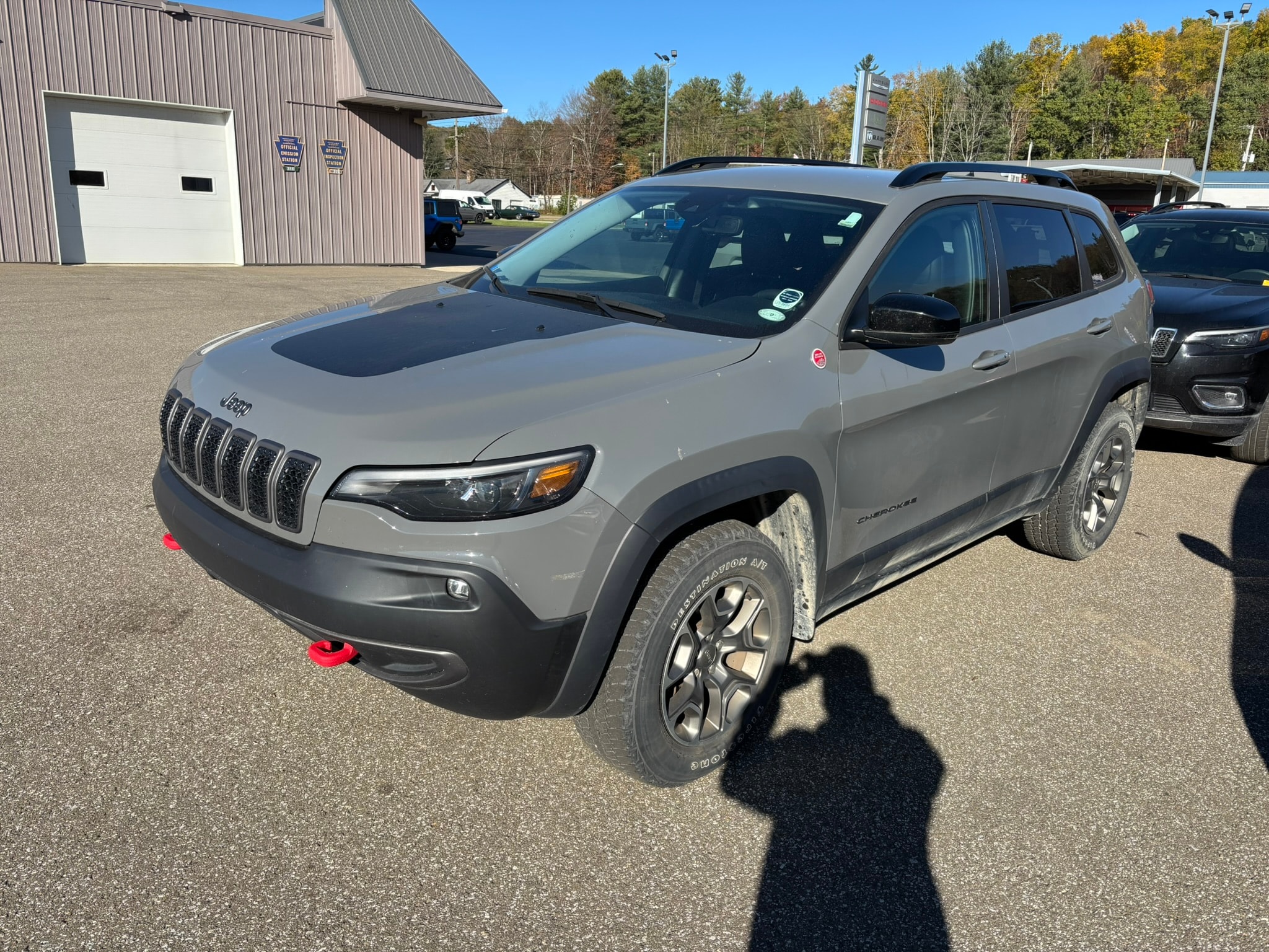 2022 Jeep Cherokee Trailhawk