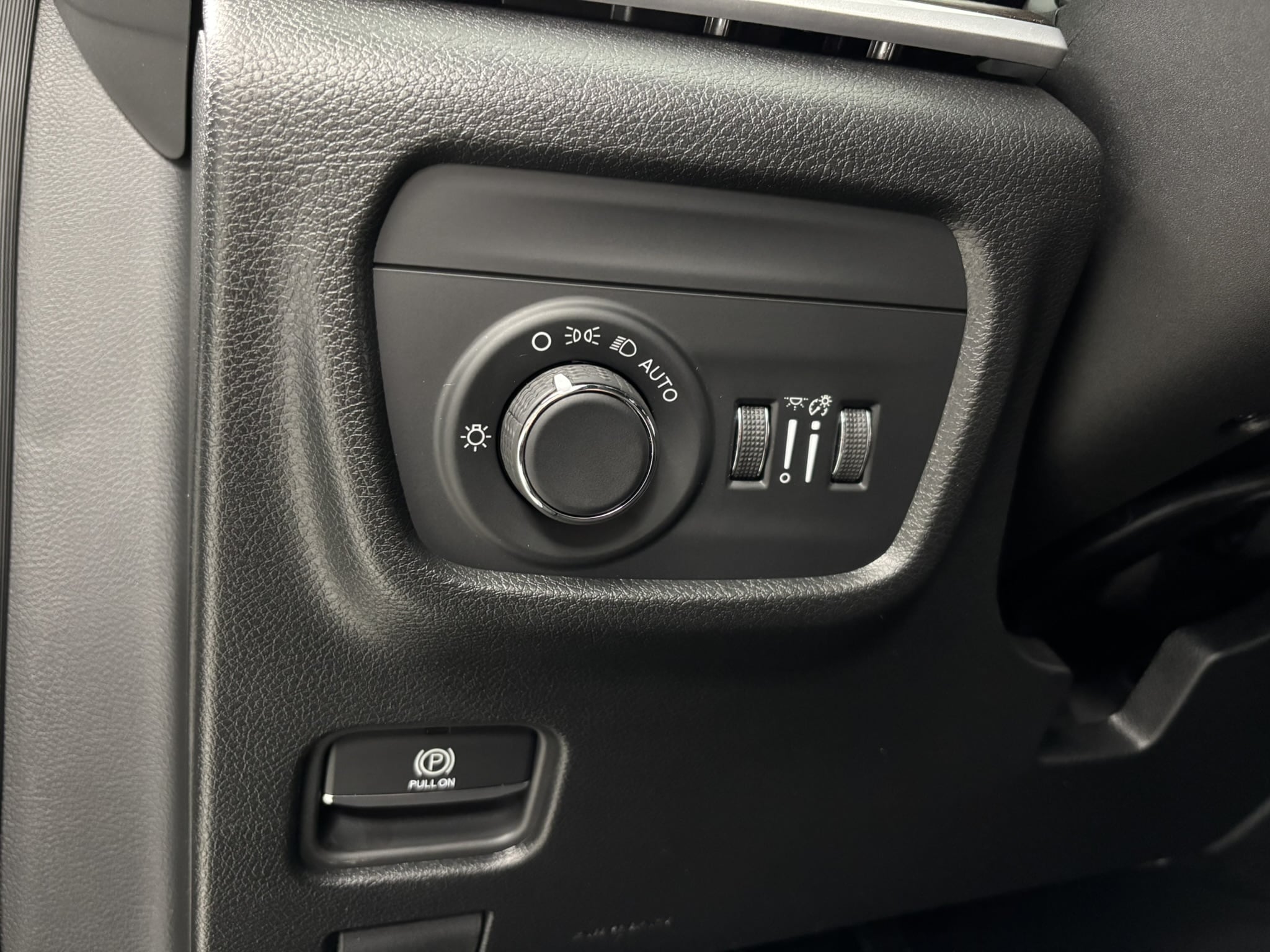 2026 Jeep Grand Cherokee Laredo - Photo 33