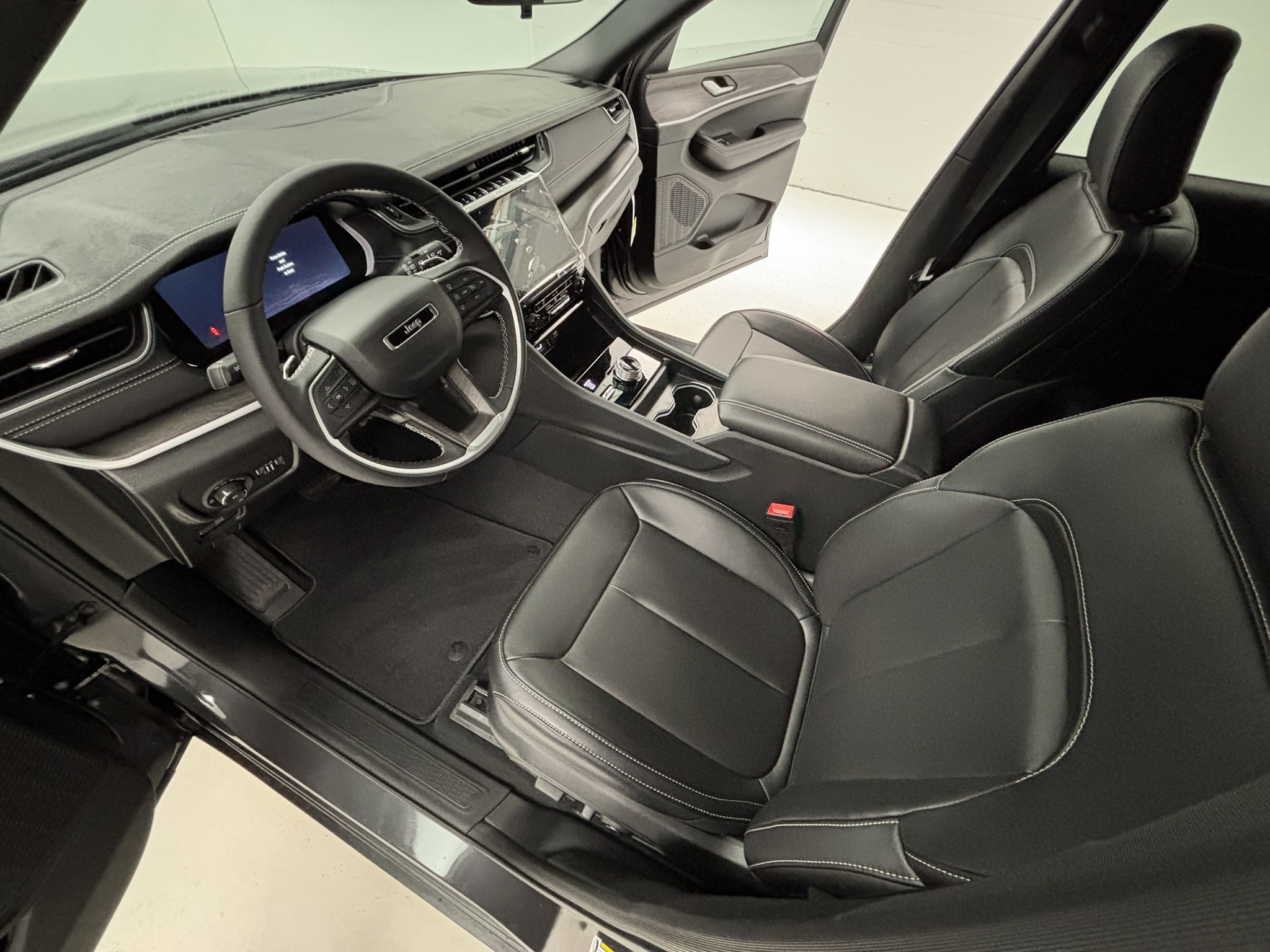 2025 Jeep Grand Cherokee L Limited - Photo 18