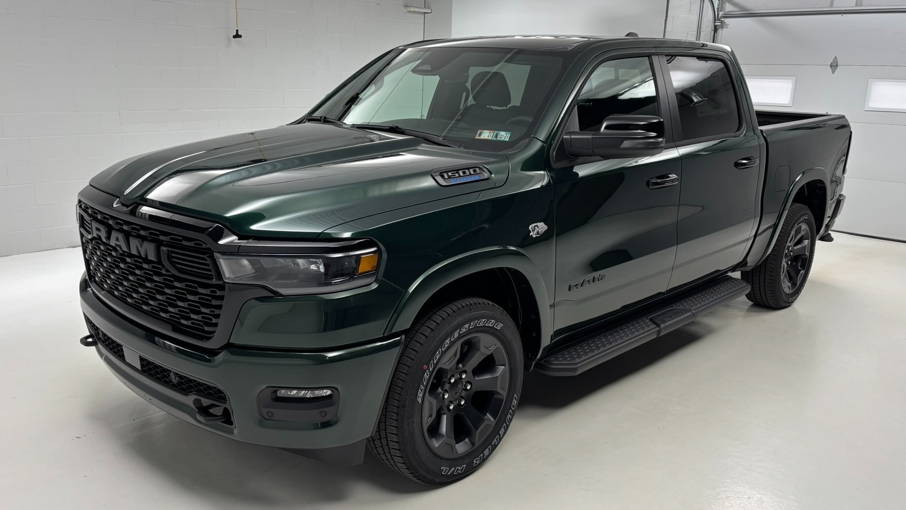 2026 RAM 1500 Big Horn/Lone Star 4x4 Crew Cab 5'7's photo