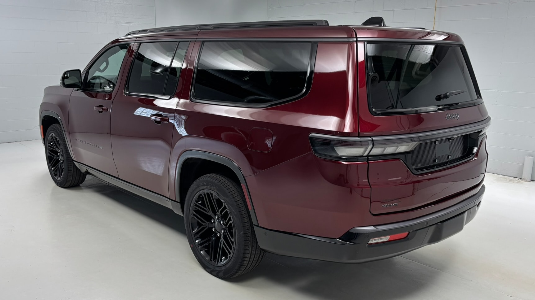 2026 Jeep Grand Wagoneer L Limited Reserve - Photo 7