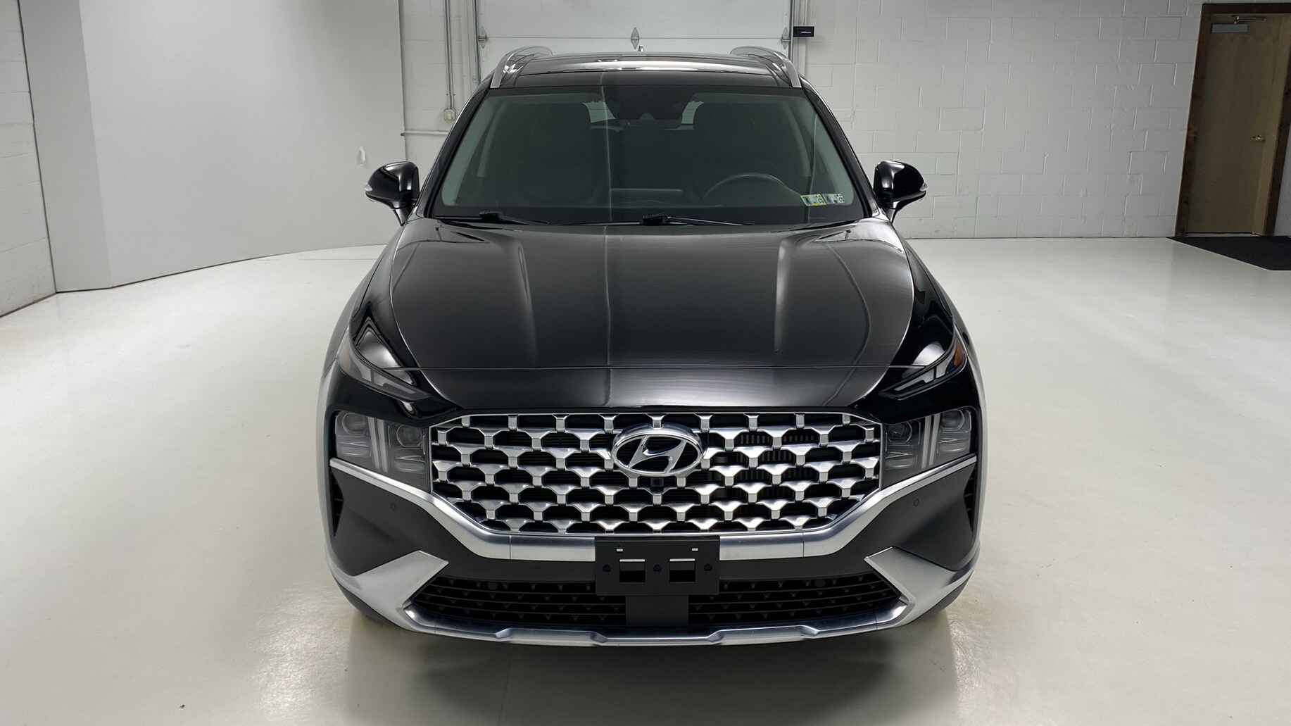 2022 Hyundai Santa Fe Limited photo 2