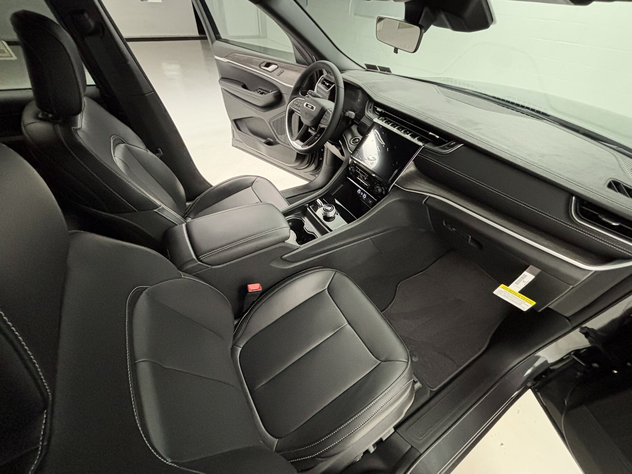 2025 Jeep Grand Cherokee L Limited - Photo 22