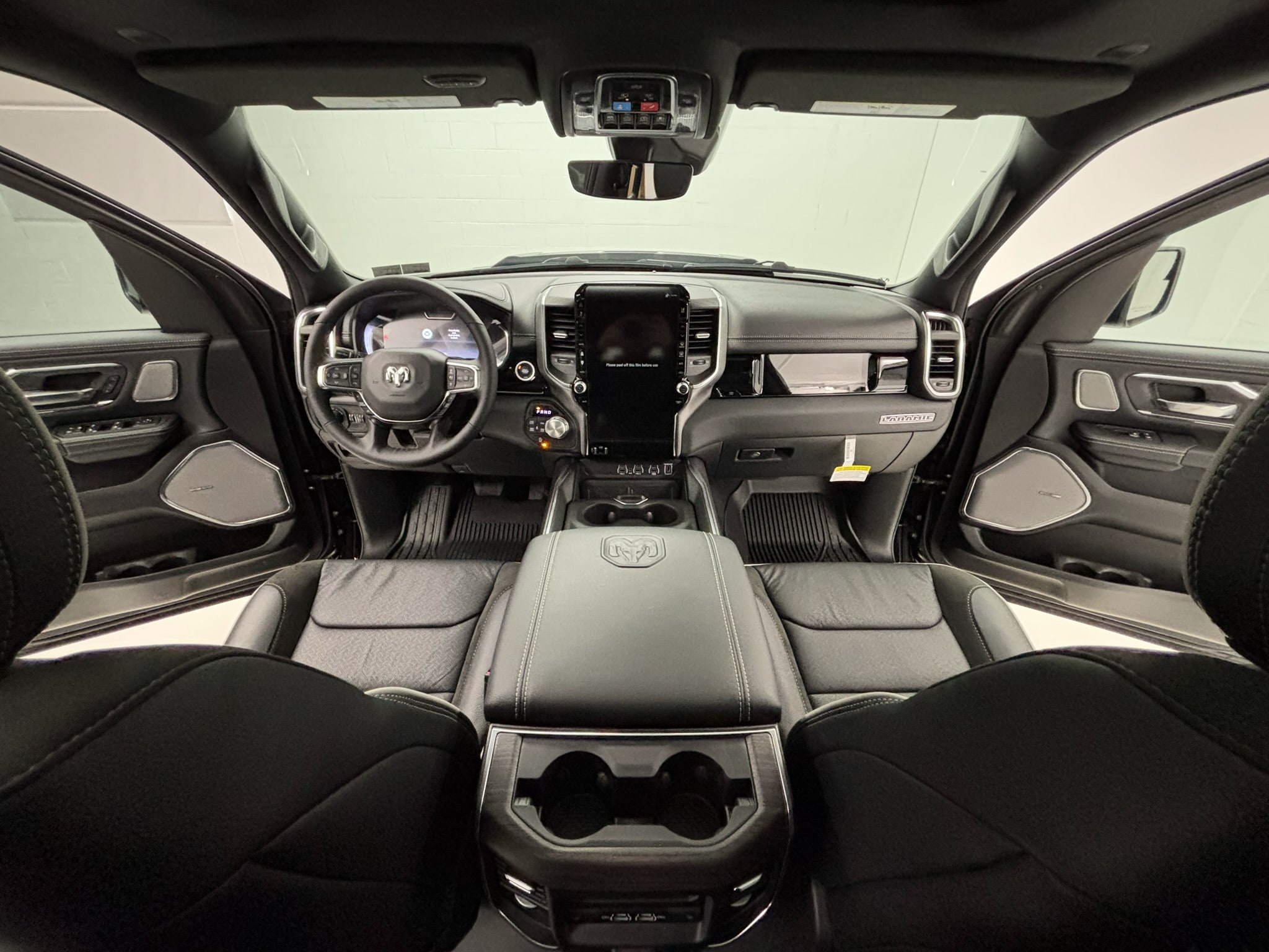 2026 RAM 1500 Laramie - Photo 30