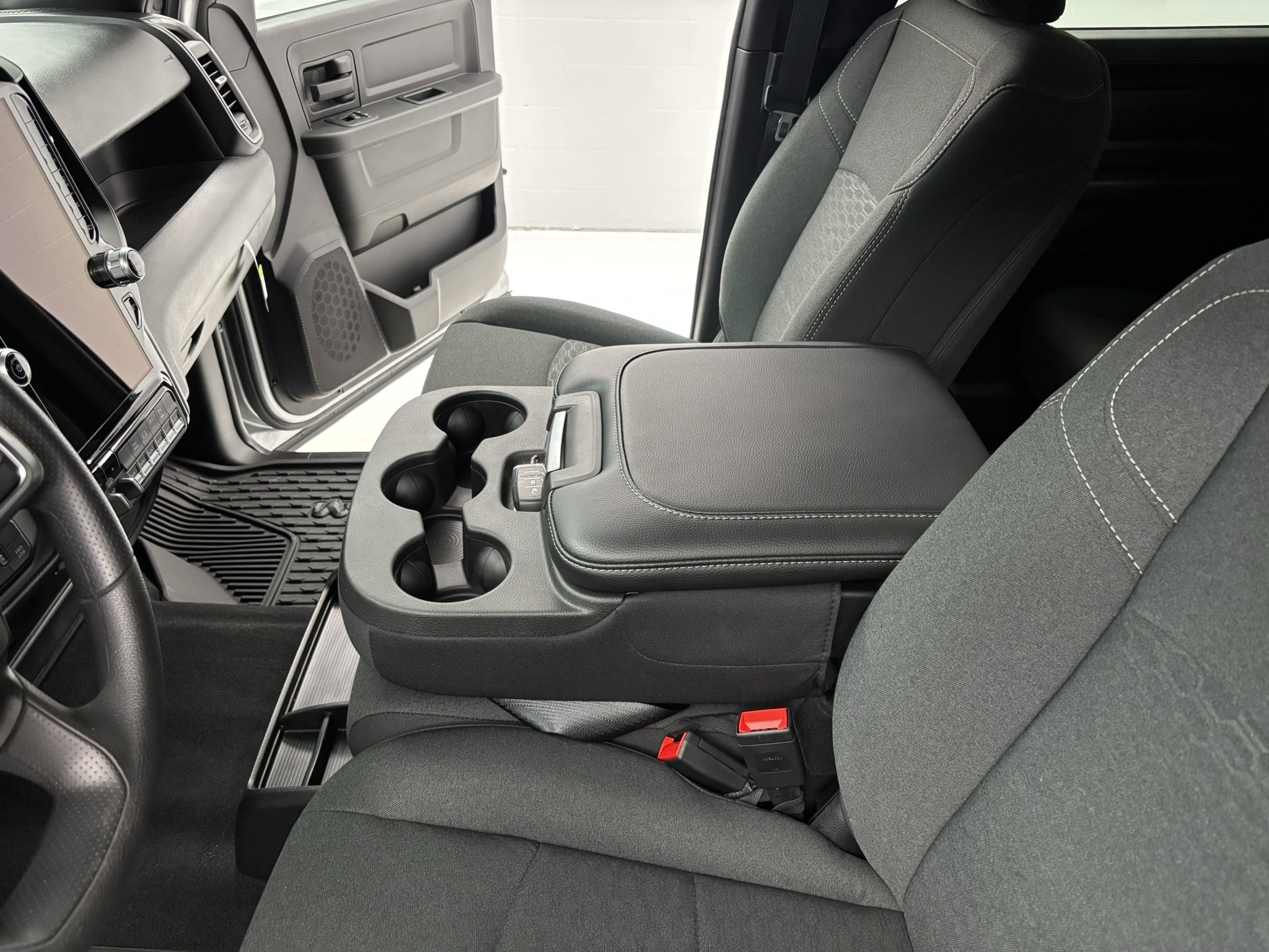 2026 RAM 2500 Tradesman - Photo 41