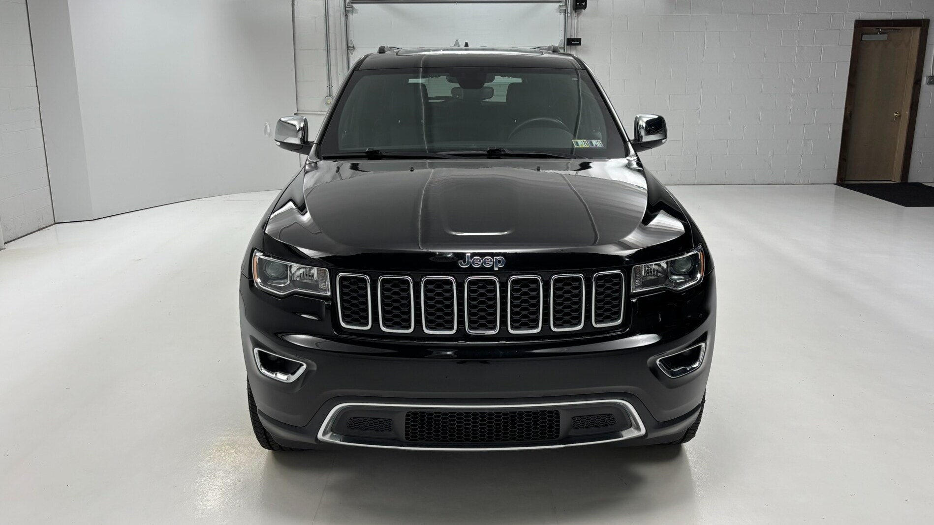 2022 Jeep Cherokee Limited photo 2